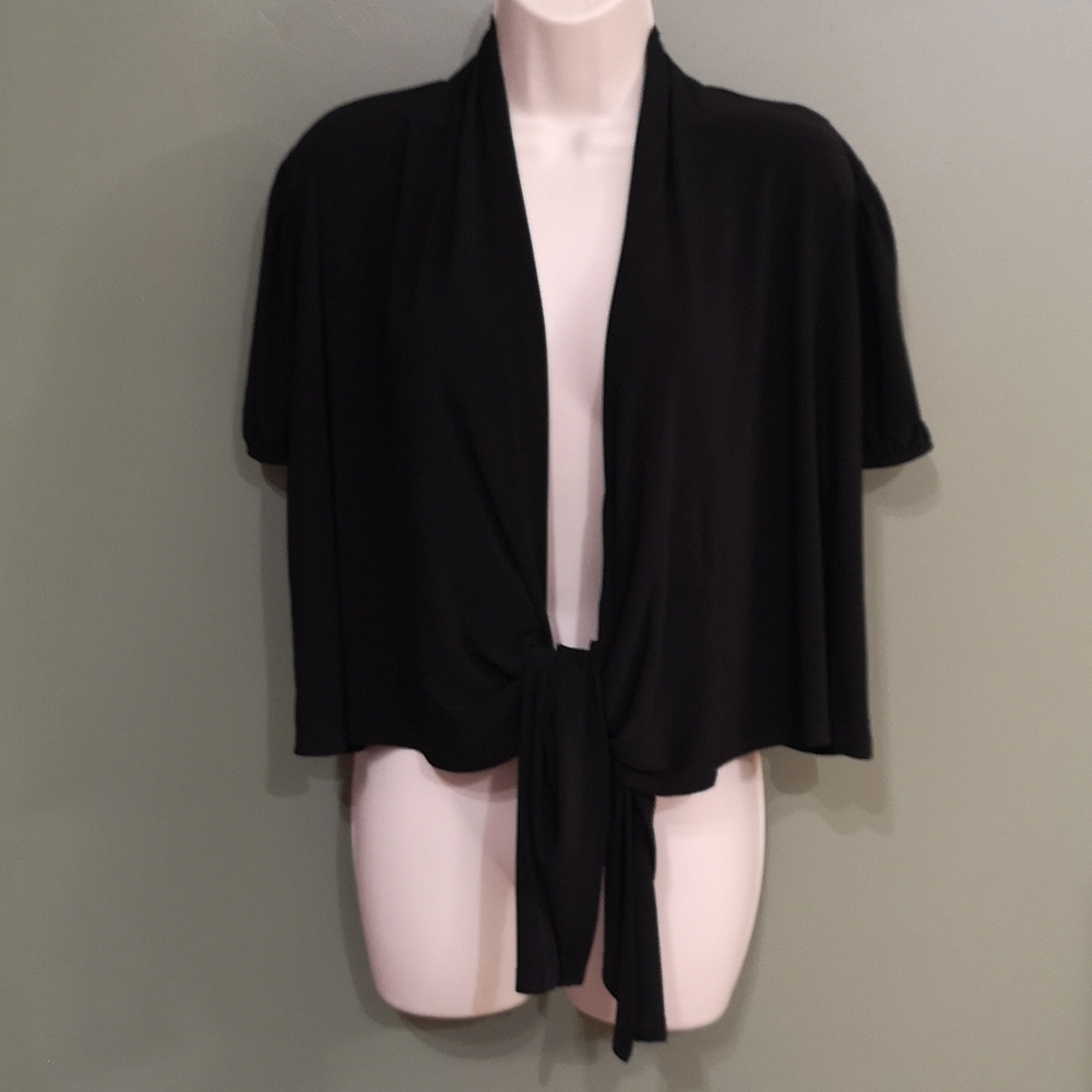 Black Short Sleeve Bolero Drape Tie Front Gathered Sleeve Sz L Canadian Made